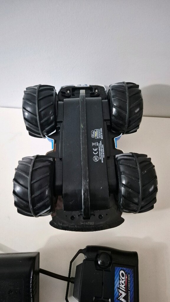nikko rc kumandalı suda ve karada giden oyuncak araba - 4
