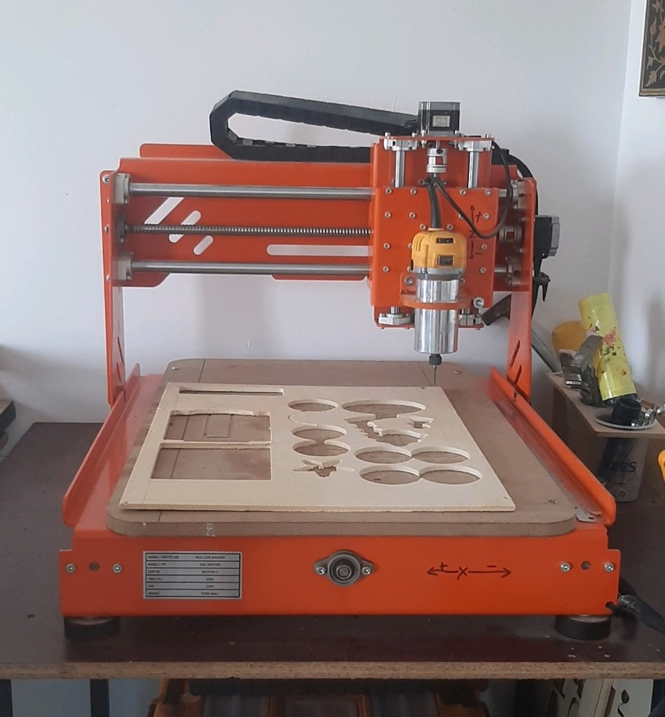 SON FİYAT - Kadın Girişimciden Sıfır Ayarında Mini CNC Router