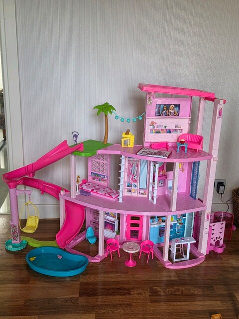 barbie rüya evi