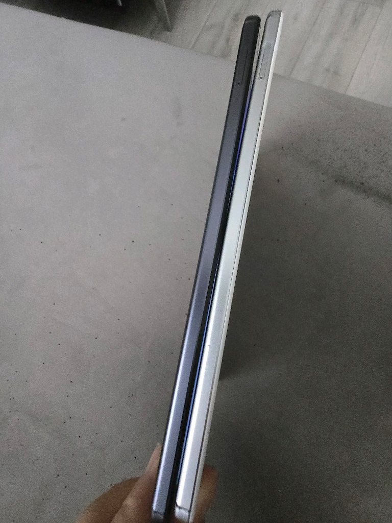 Samsun Tab A7 Lite Sm-t220 - 4