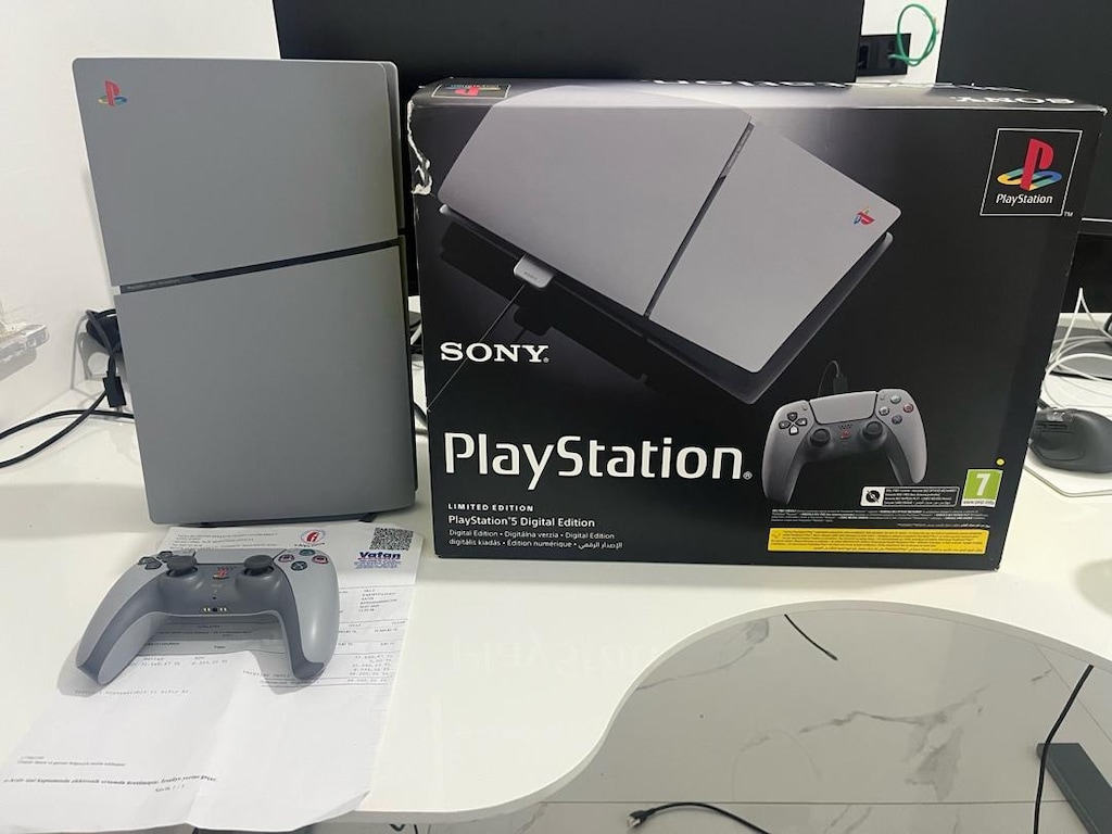 PS5 30. Yıl Özel Seri Bilkom Garantili