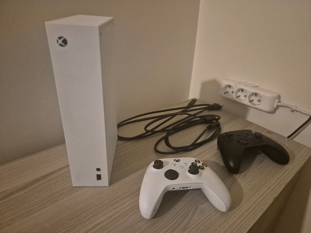 XBOX Series S Oyun Konsolu / 2 Orjinal Kol - 2