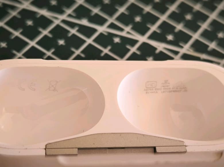 apple airpods pro 2, A2700 lighting şarj kutusu problemsiz - 3
