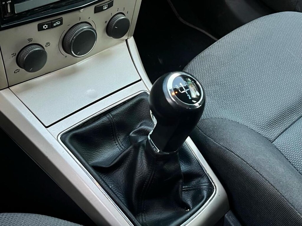 OPEL ASTRA - 5