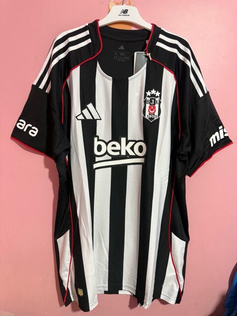 Beşiktaş forma