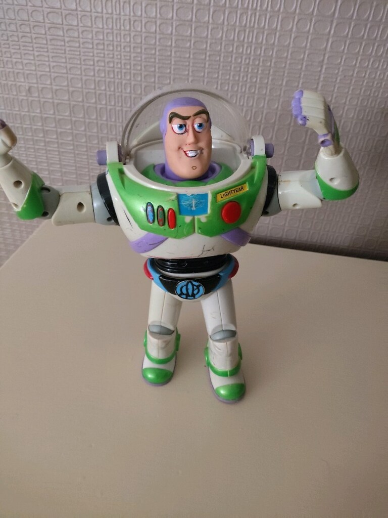 Buzzlightyear - 2