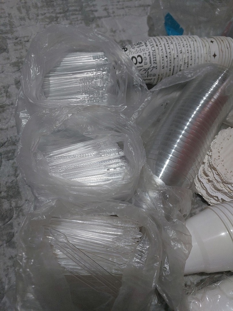 308 tane plastik bardak 16 500ml bardak 1926 tane plastik cay karistir - 7