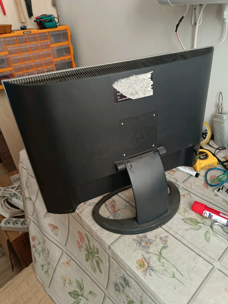 2 adet 19 inç monitör - 2