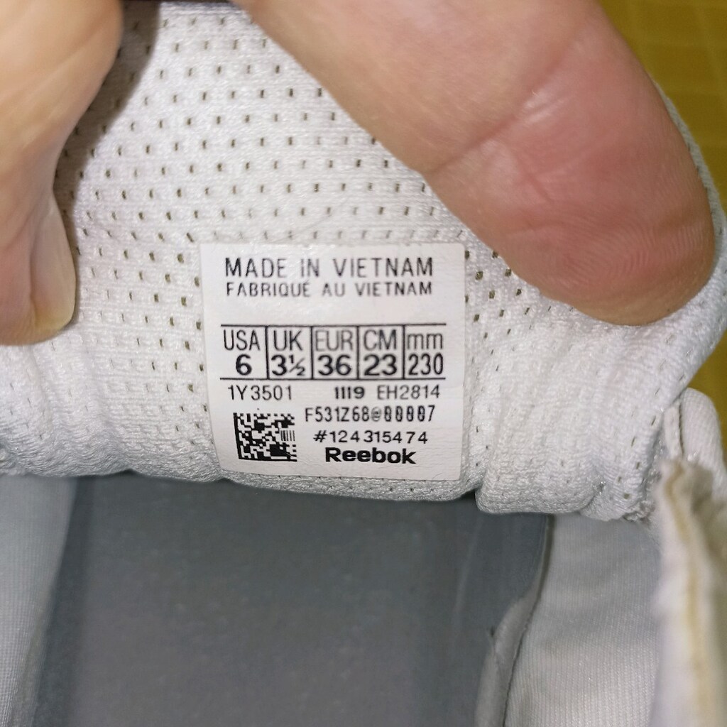 36 numara orjinal REEBOK marka spor ayakkabı. - 2