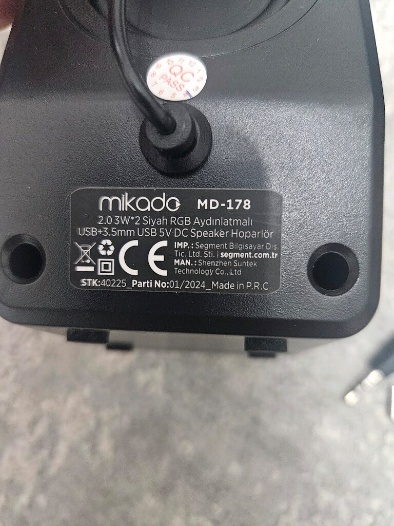 MİKADO MD-178 AYDINLATMALI USB HOPARLÖR - 2