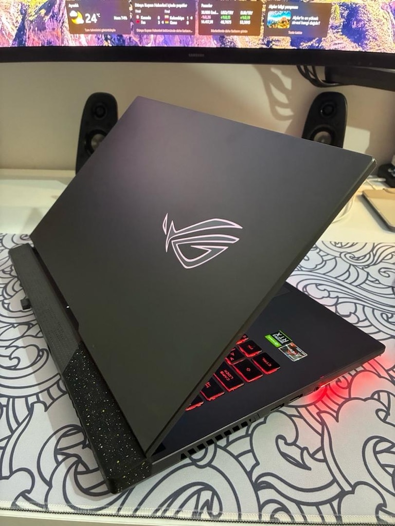 Asus rog strix G15 Gamer laptop - 4