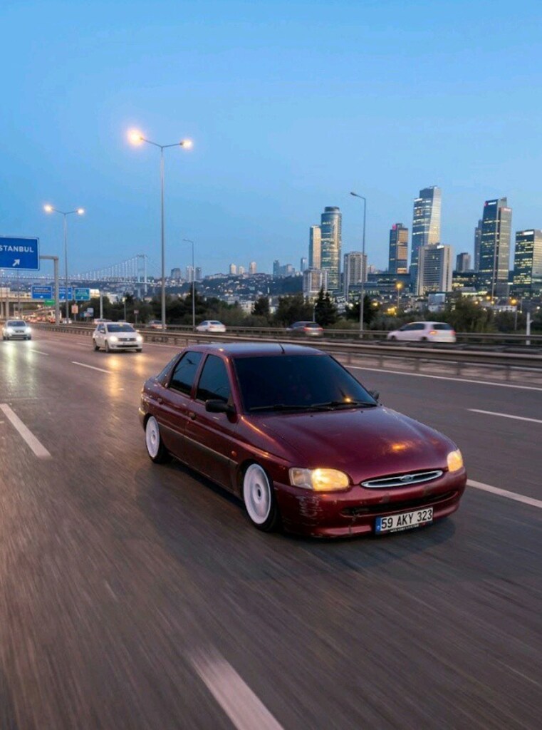 Ford escort - 2