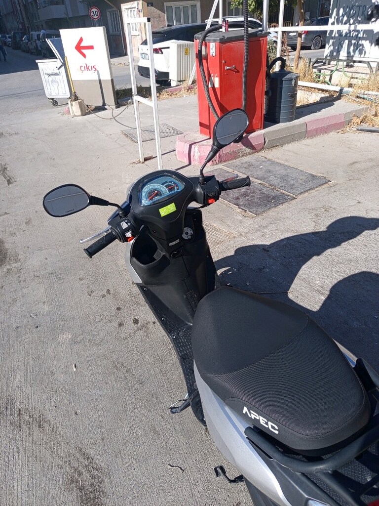 Sahibinden Düşük Km Apec PS5 - 4