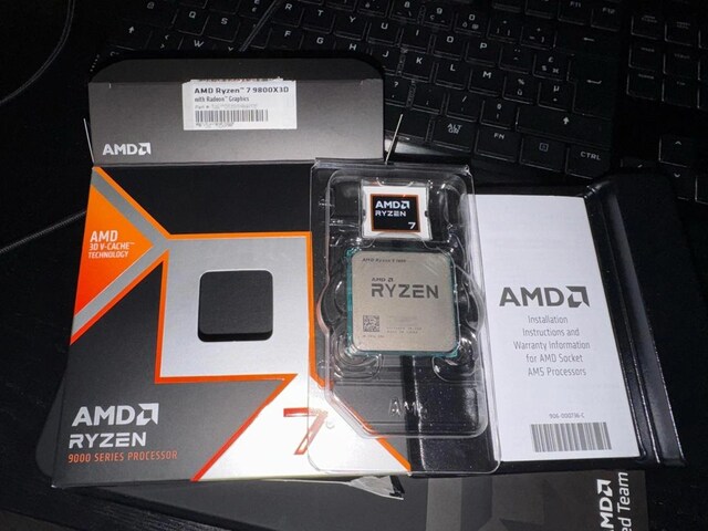 AMD Ryzen 7 9800X3D kutulu işlemci Garantisi var az kullanıldı