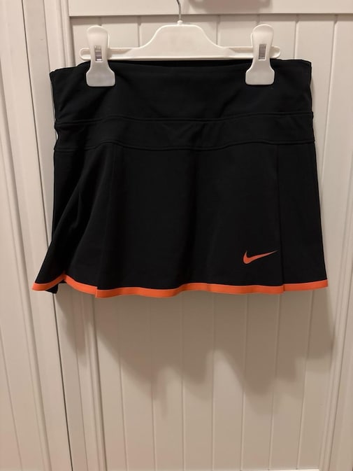 nike tenis eteği