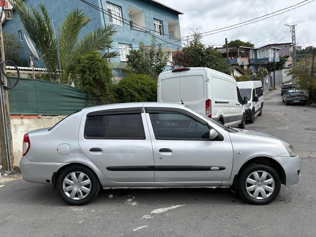 2007 Renault Symbol - 2