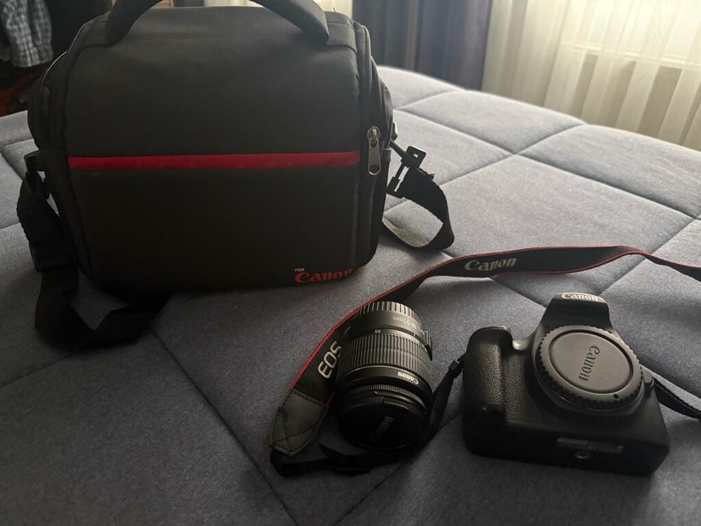 CANON EOS 1300D - 5