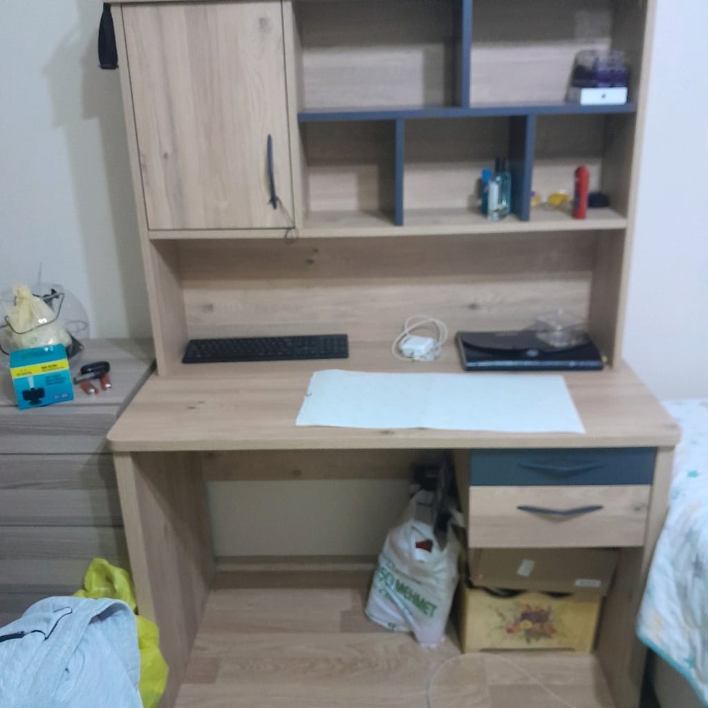 elbise dolabı çalışma masası ve kitaplık - 4