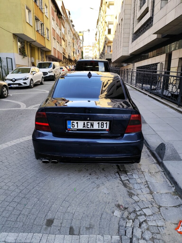 Usta'dan Opel Vectra - 8