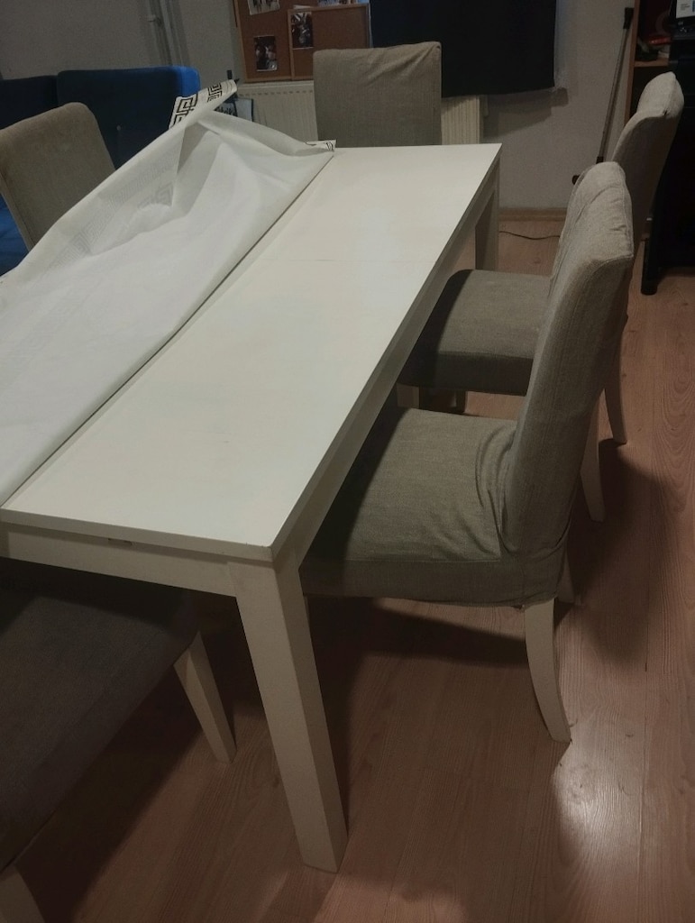ikea yemek masası