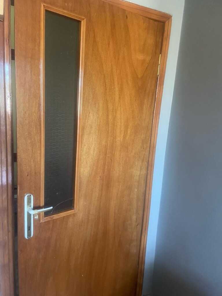 Ahşap camlı 7 adet oda kapısı - 2