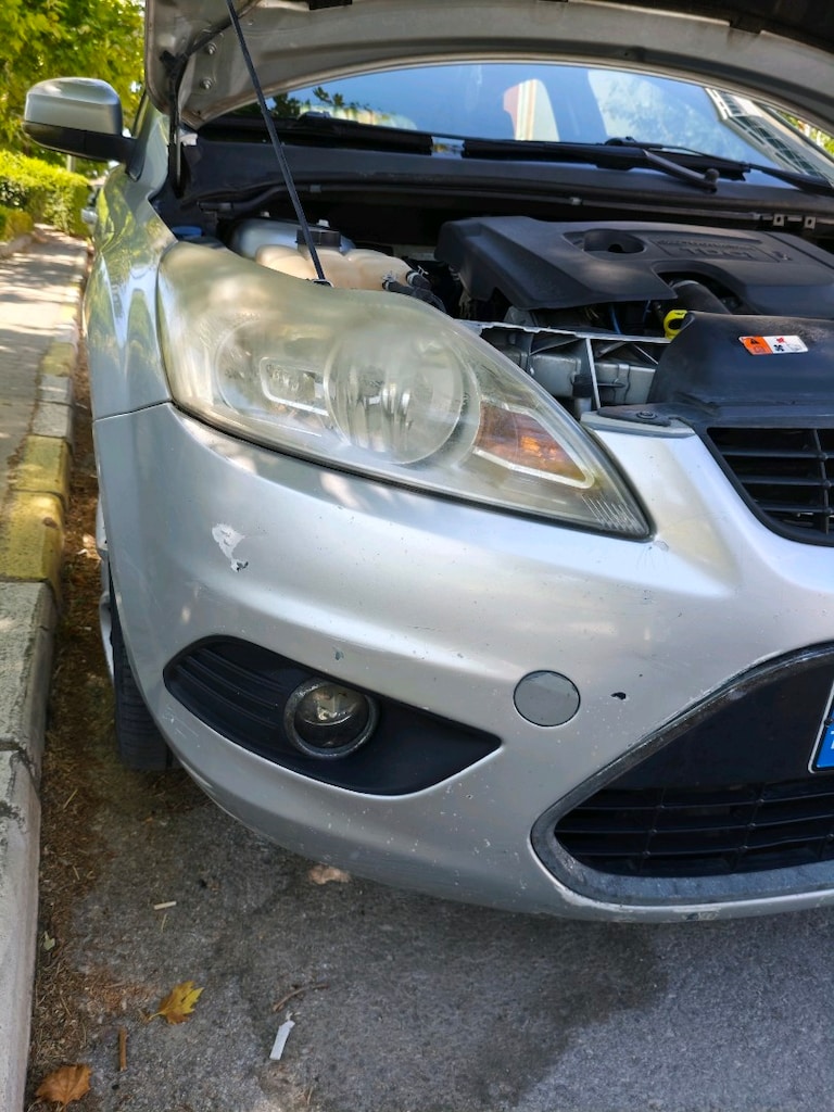 2011 Ford focus trend 6 - 8
