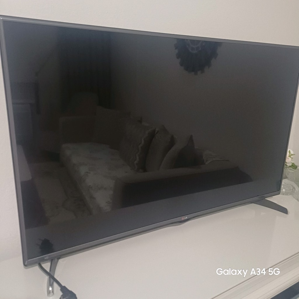Bursa içi alıcısına satılık Lg televizyon