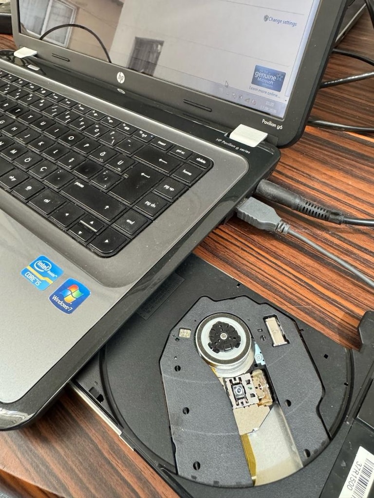HP Pavilion g6 i5 İşlemci 4GB Ram Harici Ekran Kartlı Laptop - 6