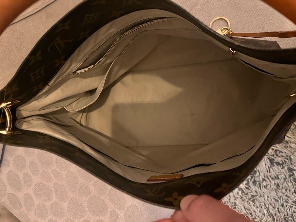 Louis Vuitton - 6