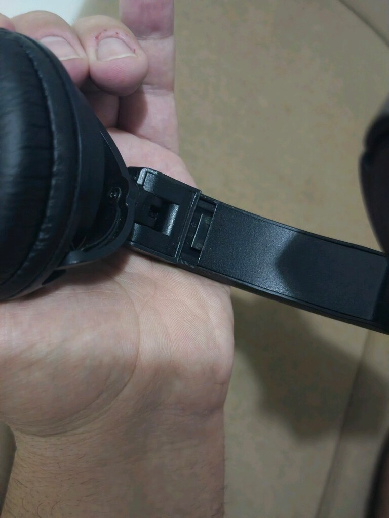 JBL Tune 460Bt - 2