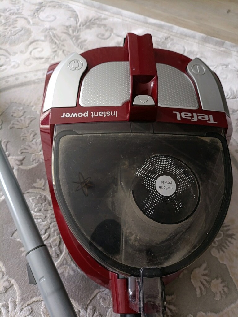 Torbasız süpürge iki adet Tefal ve King marka - 11