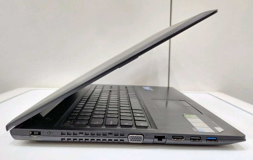TERTEMİZ LENOVO 15.6 İNÇ SSDLİ LAPTOP! - 3