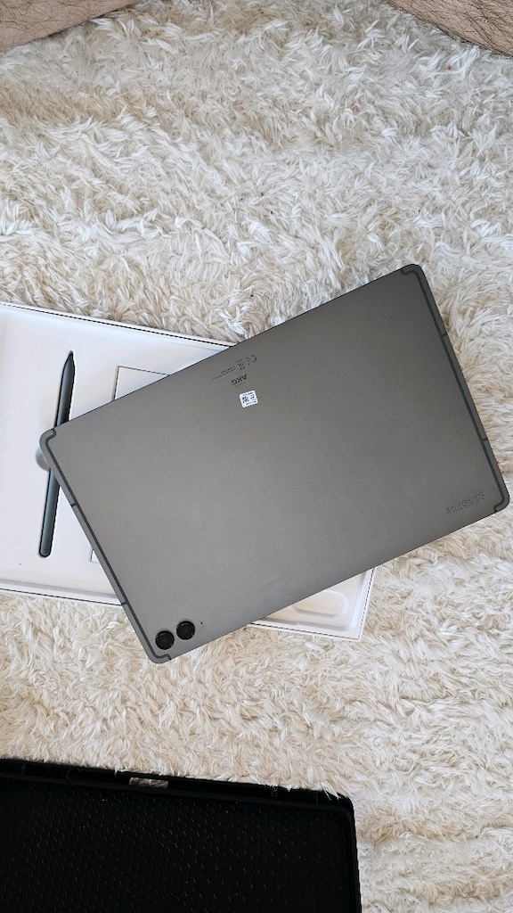 Jiletini Üzerinde S9 Fe+ Plus - 3
