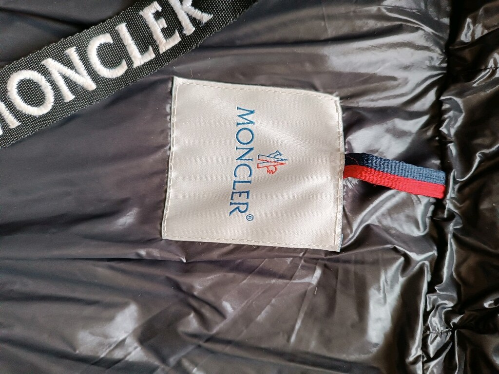 Moncler Serittes Siyah Kapüşonlu Puffer Mont - 5