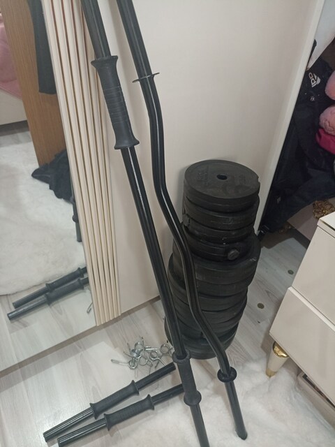 50 kg ağırlık seti + 3 çift dumbell