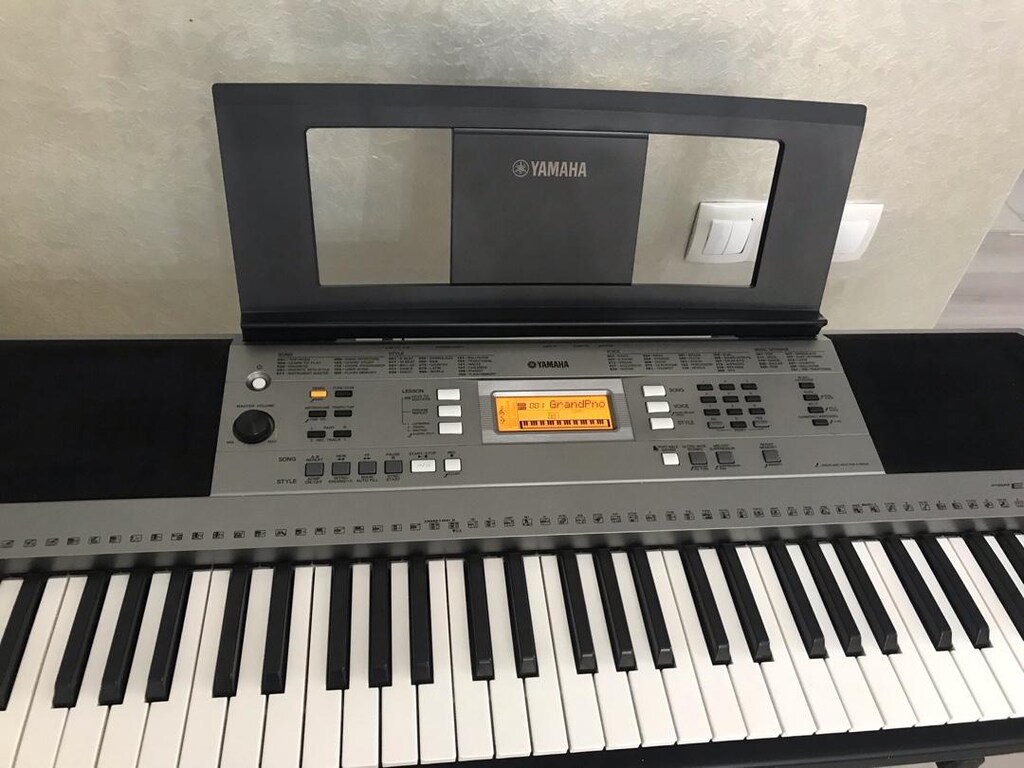YAMAHA PİYANO - 2
