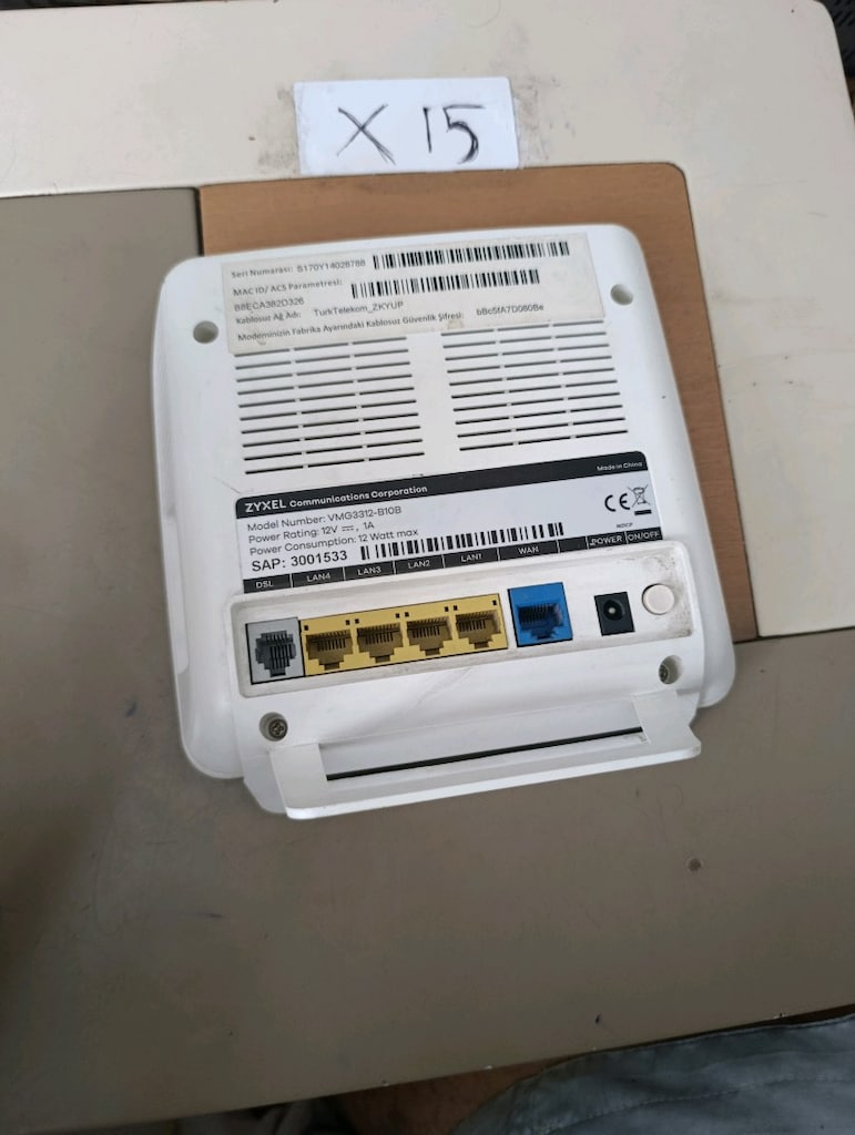 Satılık Türk Telekom Zyxel VDSL/ADSL Modem (Adaptörsüz)Ev değişikliği - 3
