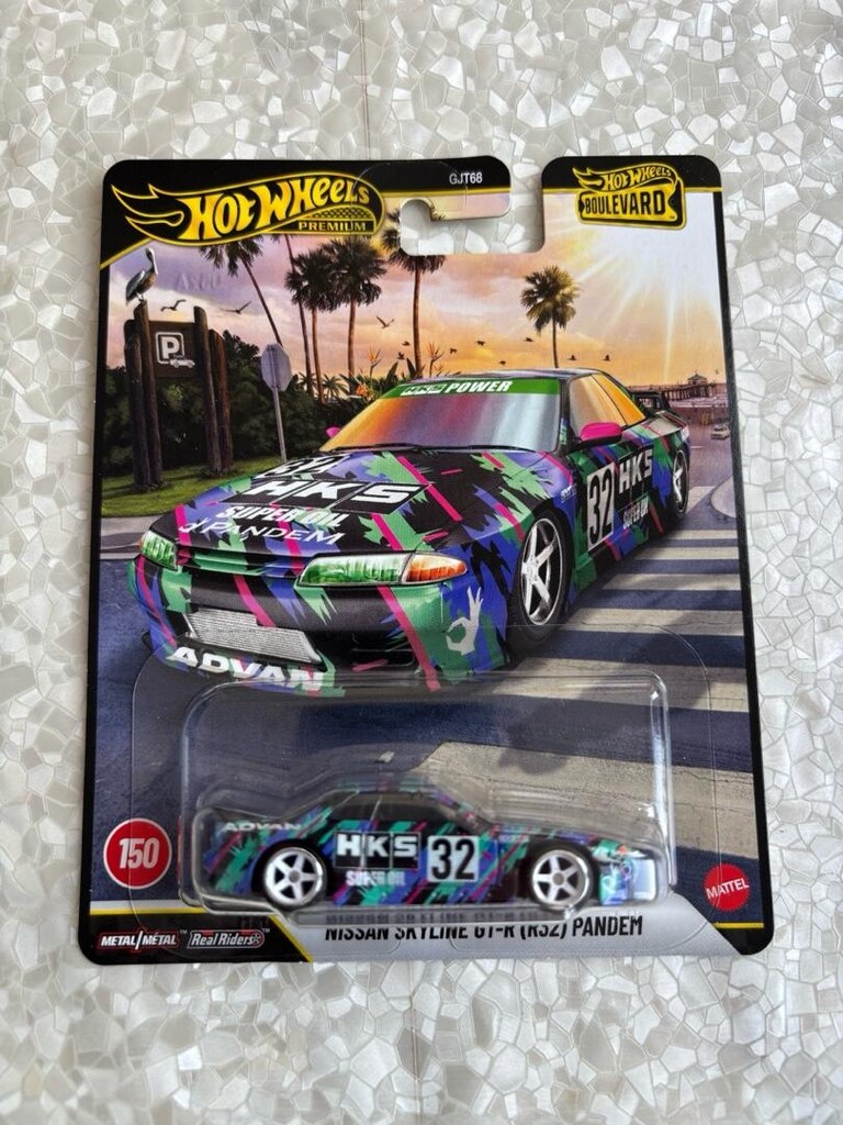 Hot Wheels Premium Nissan Skyline GT-R (R32) Pandem - 2