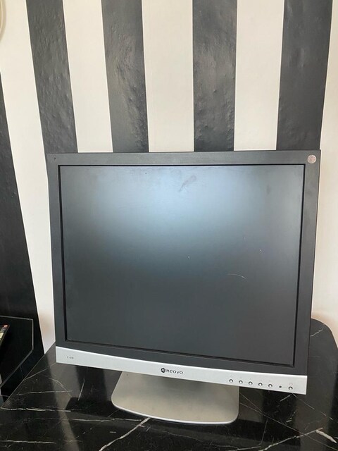 Neovo Marka PC monıtor Satılık..