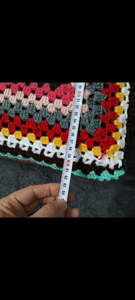 Kare oturma pufu örgü detaylı örtü - 5