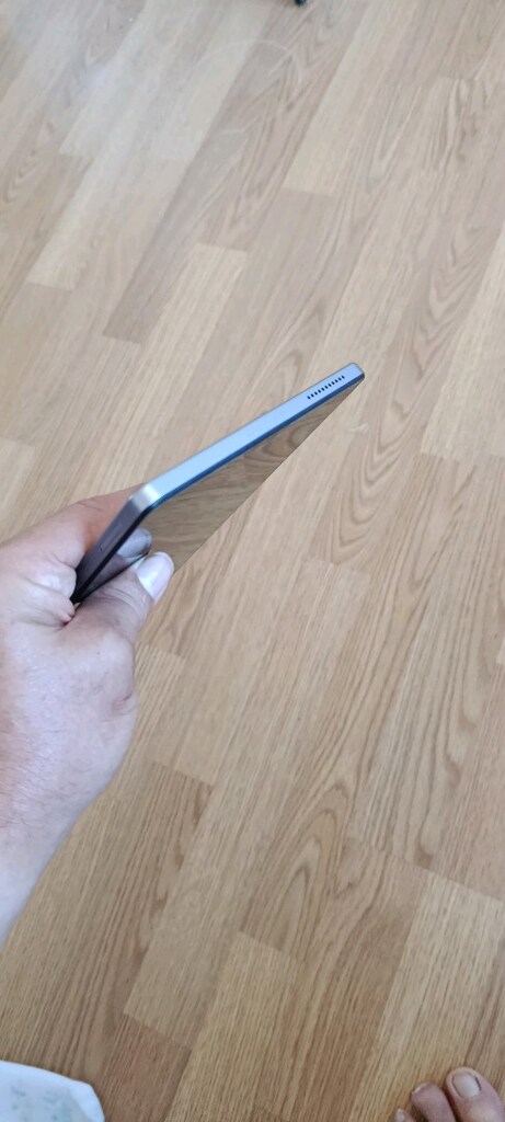 Lenovo tab 9 M9 - 5