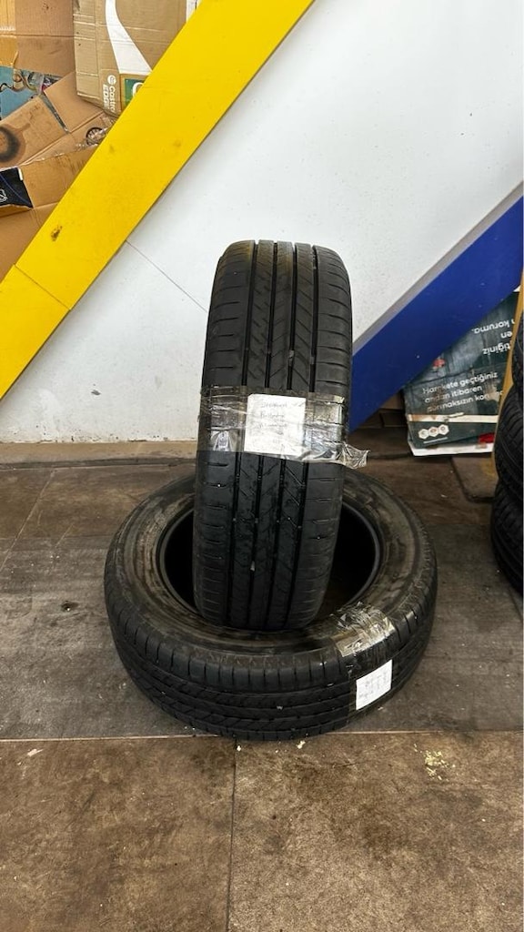 215/60R17 BRIDGESTONE Alenza 001 - Çift Fiyatıdır - 2