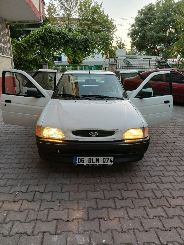 Satılık Ford Escort - 3