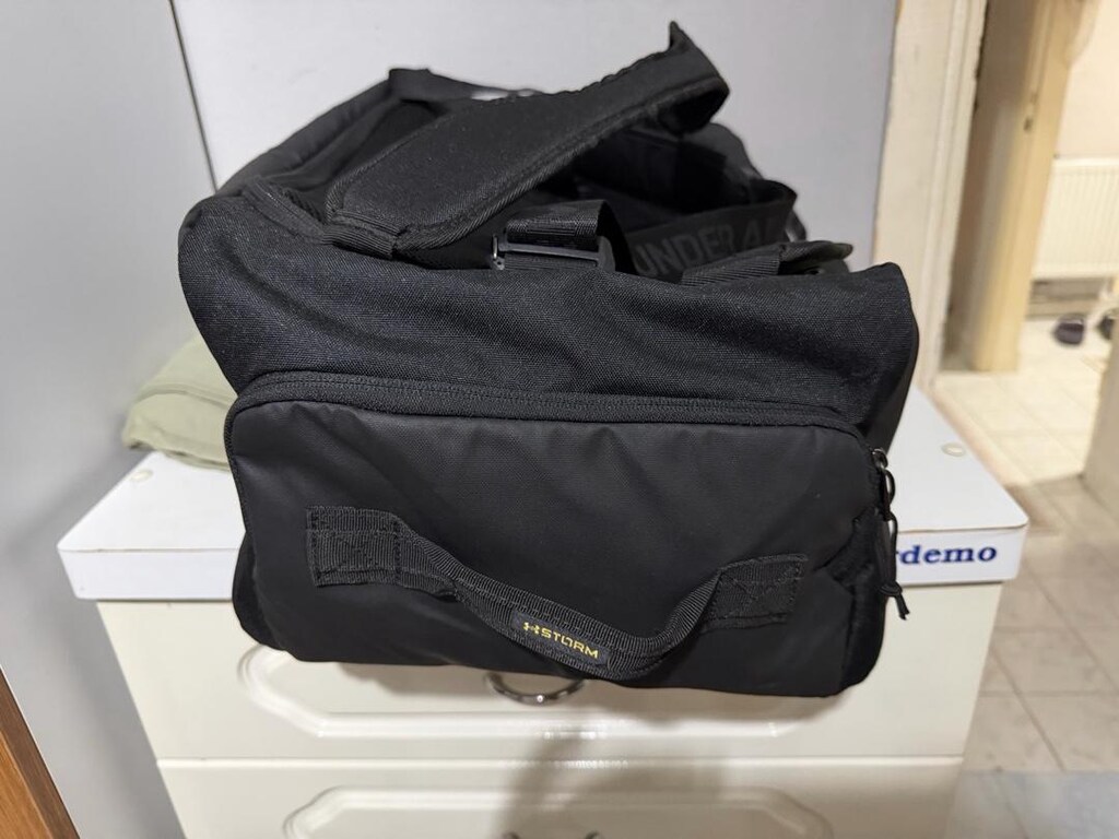 Under Armour UA 45L çanta - 3