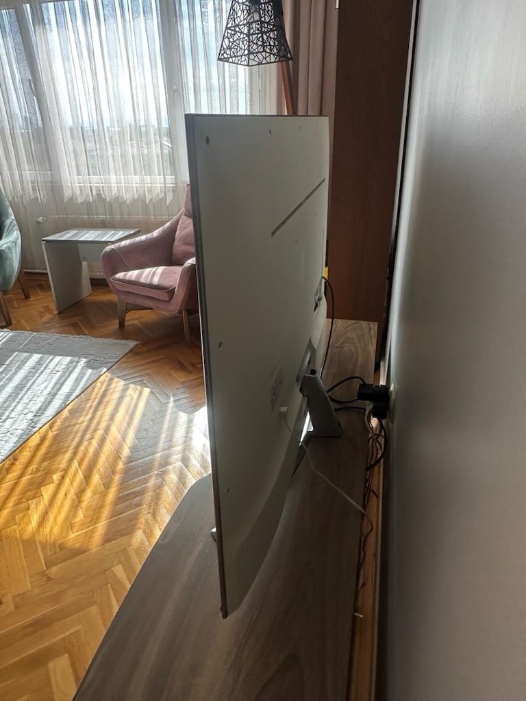 LG 55 inch OLED TV - 5