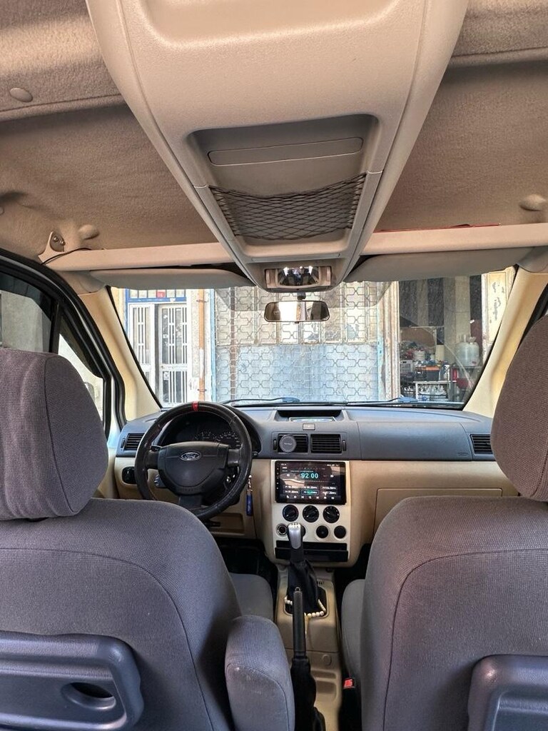 2009 model Ford Connek Aile aracı - 16