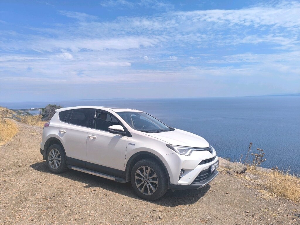 Sahibinden Rav4 Hybrid Otomatik Premium Plus - 8
