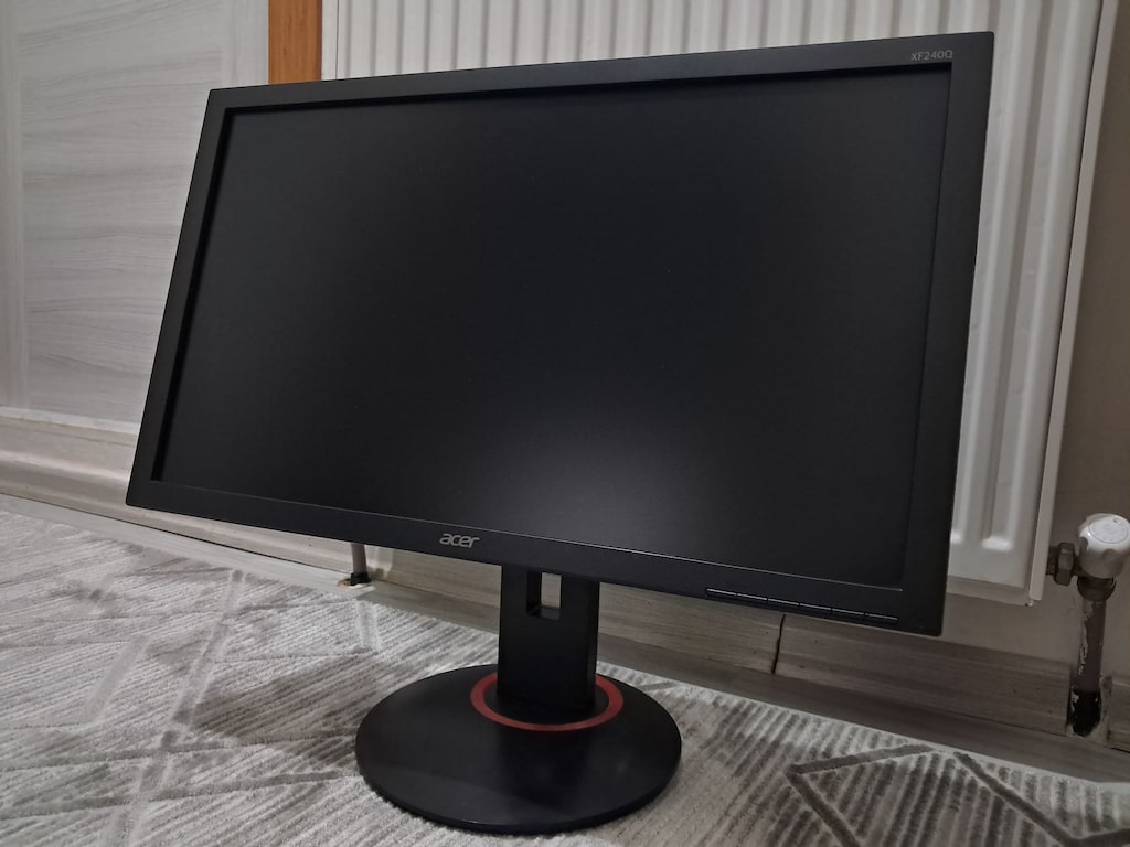 ACER 24''inç 144Hz 1Ms 1920x1080 Pivot Gaming Oyuncu Monitörü LED - 2