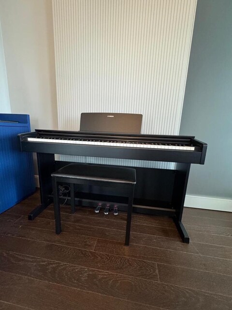 Yamaha dijital piyano YDP143