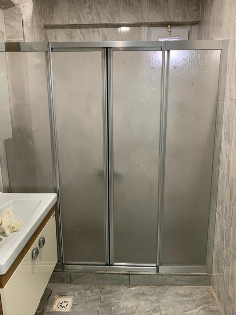 DUŞAKABİN
